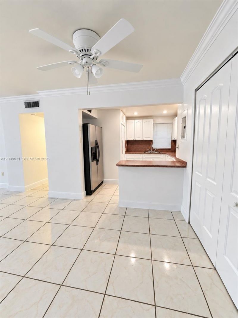 816 NW 87th Ave , Unit 203, Miami, FL 33172 Photo