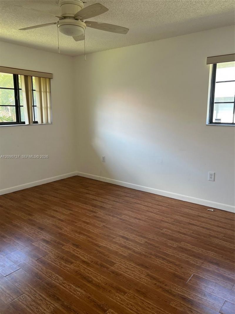 20680 NE 4th Ct , Unit 206, Miami, FL 33179 Photo