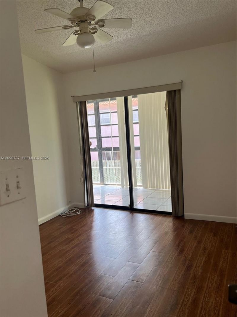20680 NE 4th Ct , Unit 206, Miami, FL 33179 Photo