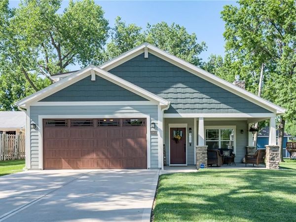 10802 NW 75th Street, Weatherby Lake, MO 64152