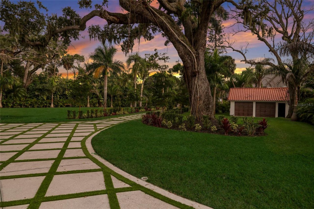 2832 Riverview Boulevard, Bradenton, FL 34205 Photo
