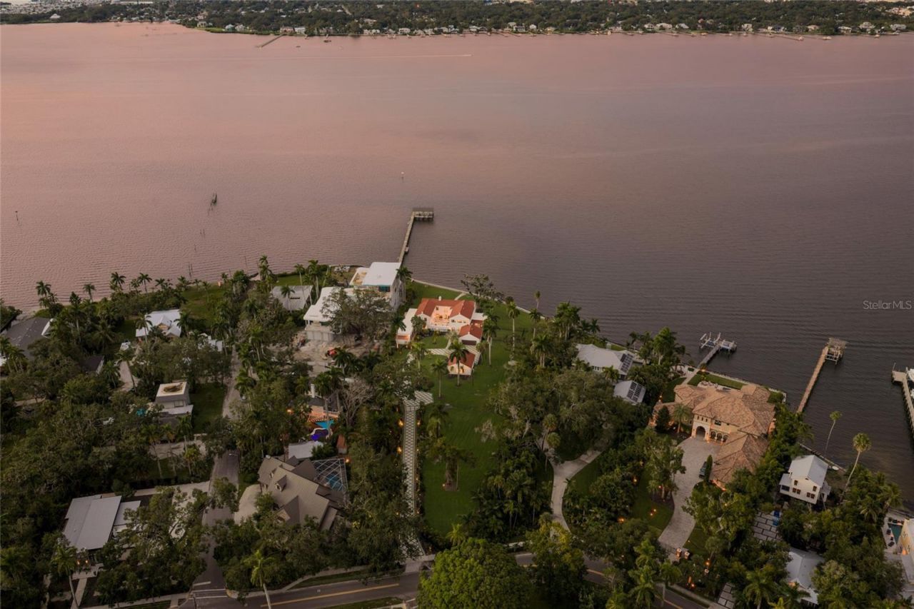 2832 Riverview Boulevard, Bradenton, FL 34205 Photo