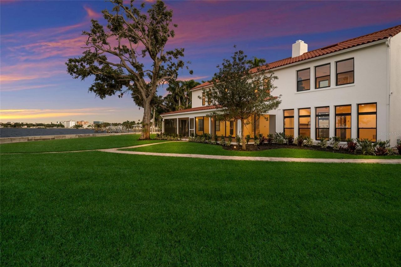 2832 Riverview Boulevard, Bradenton, FL 34205 Photo