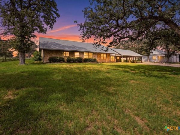 6589 State Highway 304 , Harwood, TX 78632