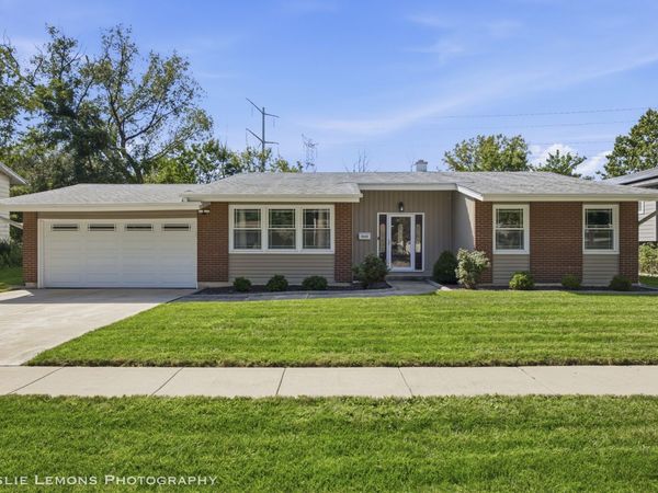 6020 TYLER Drive , Woodridge, IL 60517