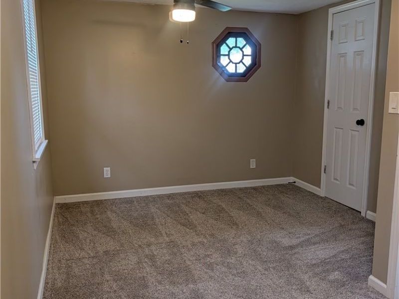 793 Park Avenue, Amherst, OH 44001 Photo 18