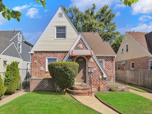 124-19 193rd Street , Springfield Gardens, NY 11413