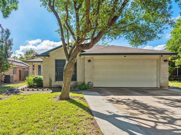 8809 Corran Ferry DR, Austin, TX 78749