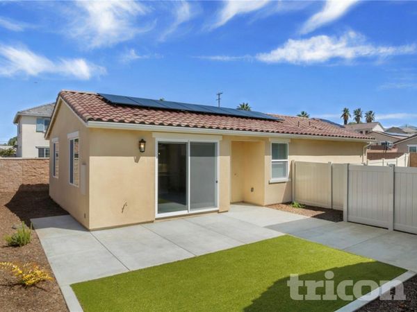1721 Lorraine Drive, Corona, CA 92882