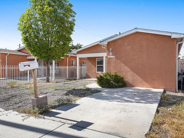 6427 Trujillo Road SW, Albuquerque, NM 87121