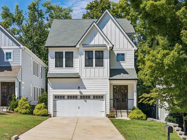 1504B Dugger Dr, Nashville, TN 37206