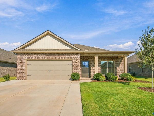 14824 Demarie Lane, Athens, AL 35613
