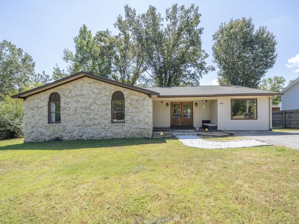 480 BARKER DR, Savannah, TN 38372
