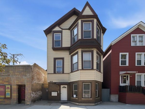 2418 N Western Avenue, Chicago, IL 60647
