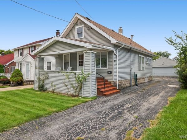 3830 Deveaux Street , Niagara Falls, NY 14305
