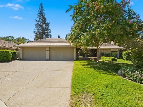 11816 American Bar Ct, Gold River, CA 95670