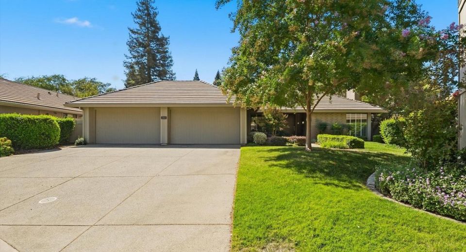 11816 American Bar Ct, Gold River, CA 95670 Photo