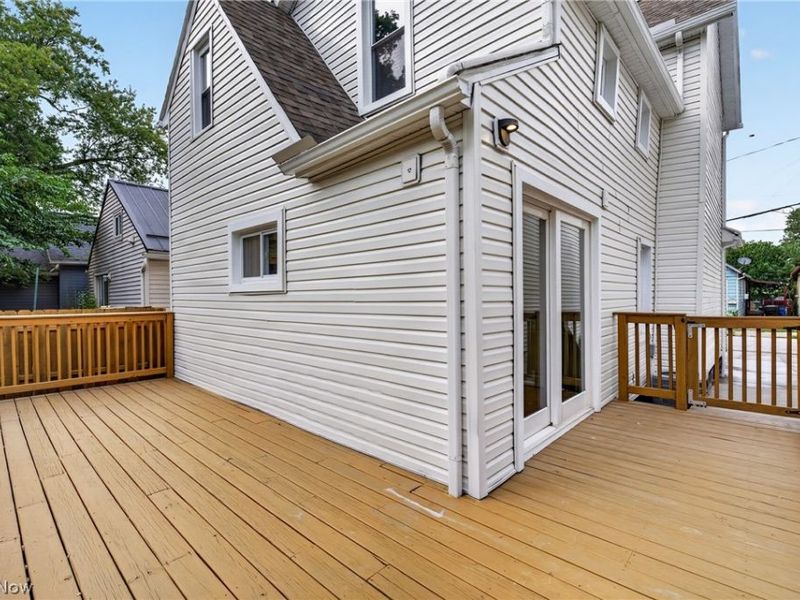 753 Brayton Avenue, Cleveland, OH 44113 Photo 39