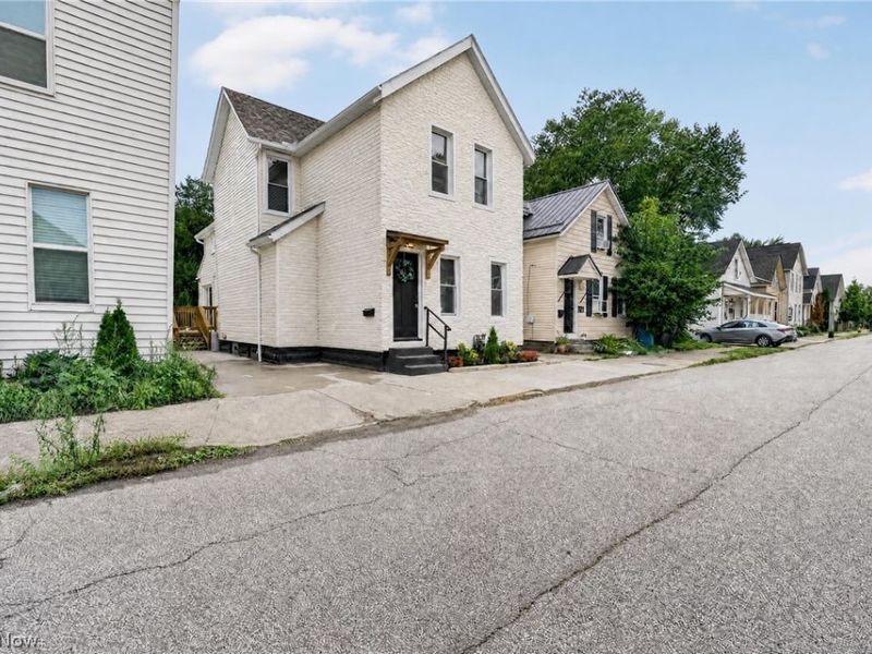 753 Brayton Avenue, Cleveland, OH 44113 Photo 46