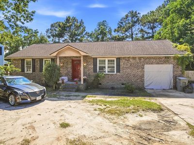 5891 N Rhett Avenue, Hanahan, SC 29410