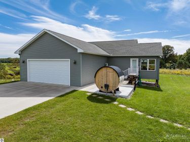 5700 Stillwagon Road, Gladwin, MI 48624