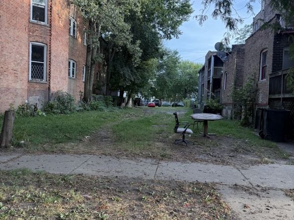 453 W 61st Street , Chicago, IL 60621