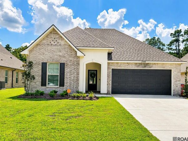 23444 Sholar Dr, Denham Springs, LA 70726