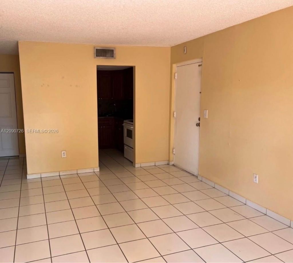 8303 SW 142nd Ave, Unit D107, Miami, FL 33183 Photo