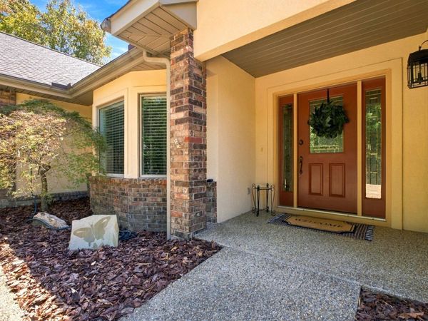 15 Temerario Place, Hot Springs Village, AR 71909