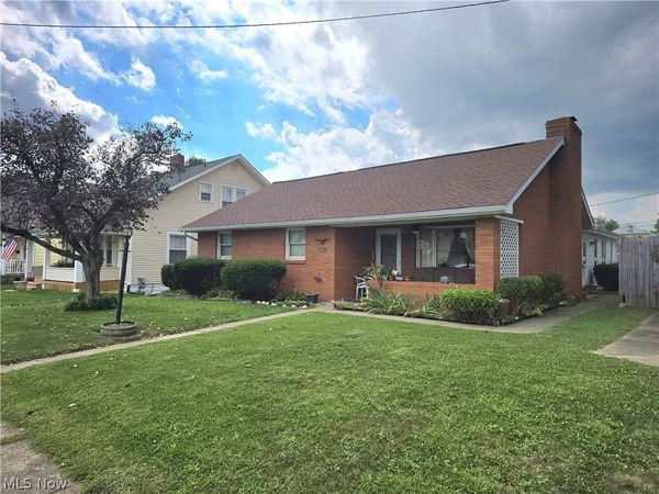 1651 Euclid Avenue , Zanesville, OH 43701
