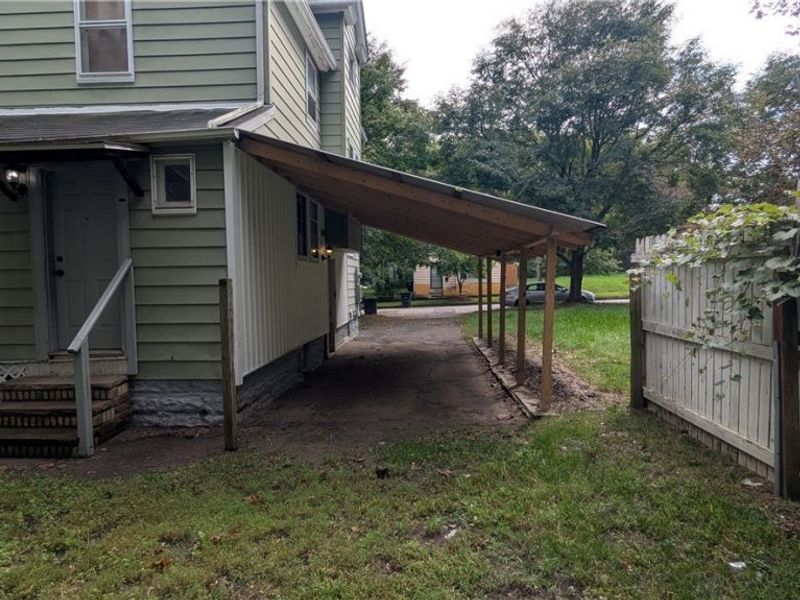 385 Campbell Street , Akron, OH 44307 Photo 11