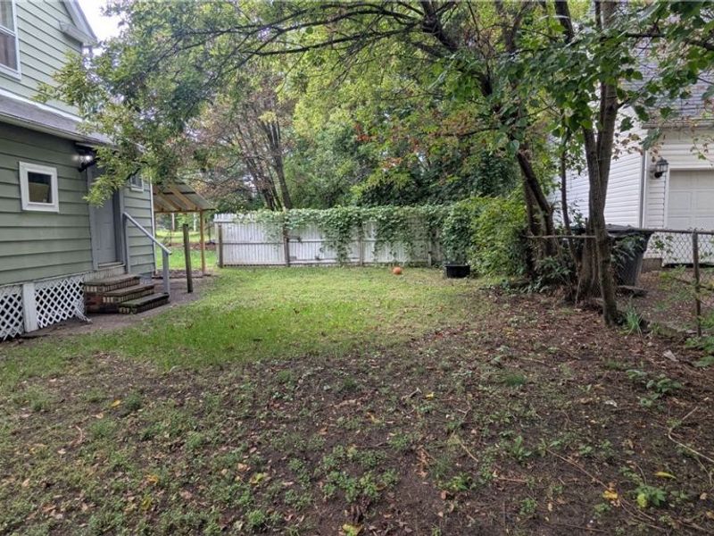 385 Campbell Street , Akron, OH 44307 Photo 9