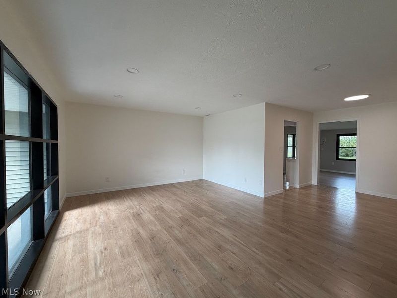 6351 Springwood Road, Parma Heights, OH 44130 Photo 10