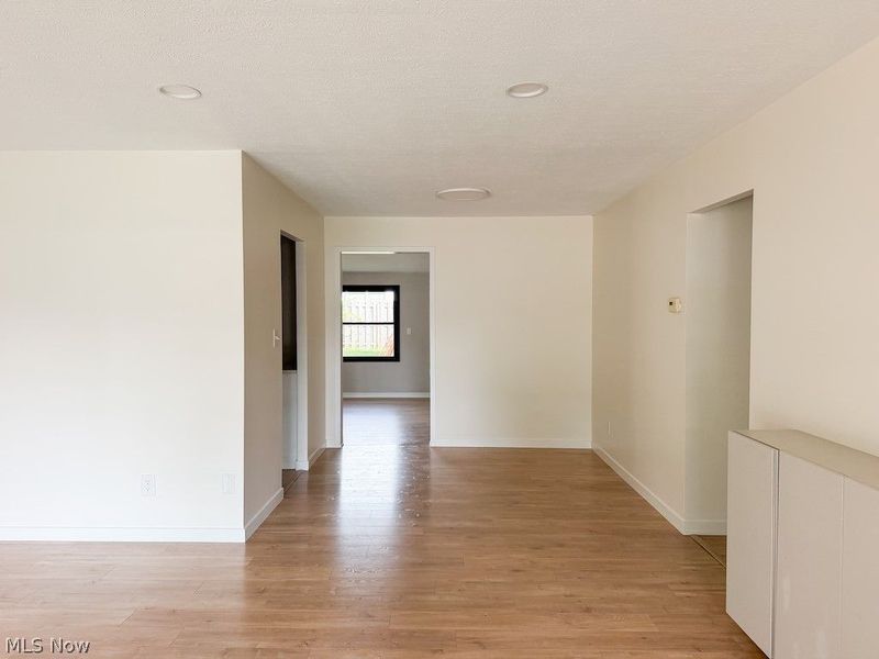 6351 Springwood Road, Parma Heights, OH 44130 Photo 12