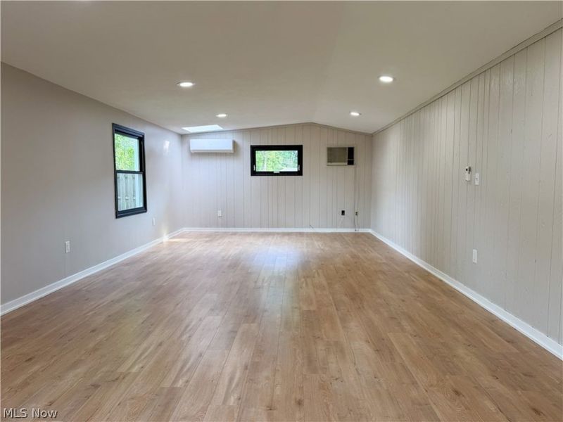 6351 Springwood Road, Parma Heights, OH 44130 Photo 16