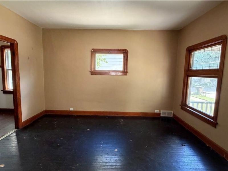 6801 Sebert Avenue, Cleveland, OH 44105 Photo 2