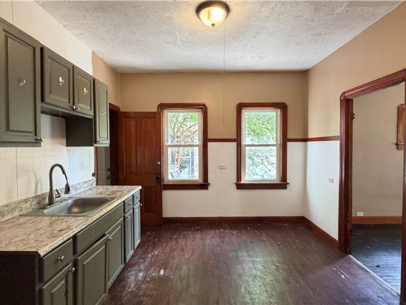 6801 Sebert Avenue, Cleveland, OH 44105 Photo 3