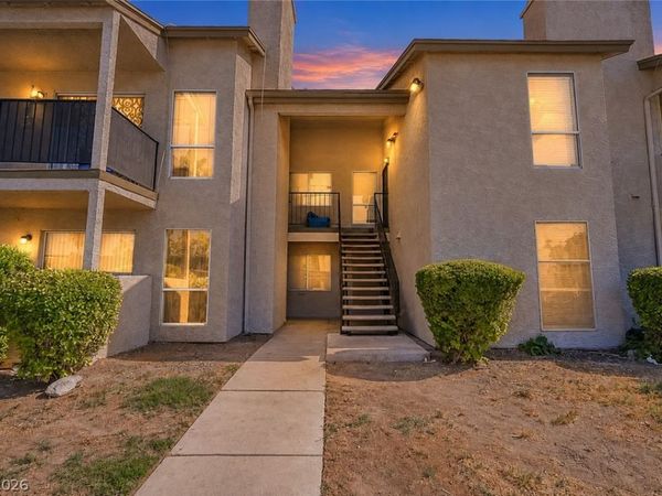 2961 Country Manor Lane , Unit 14, Las Vegas, NV 89115