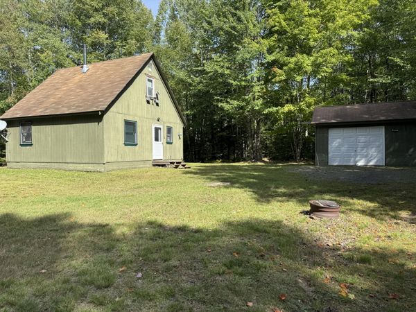 186 West Road , Sangerville, ME 04479