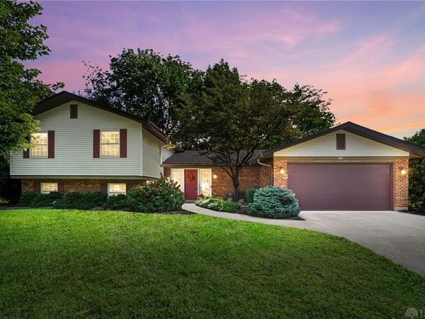 3888 Frostwood Drive, Beavercreek, OH 45430