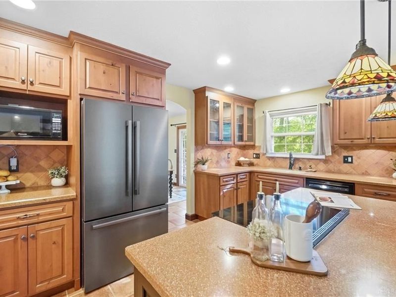 3888 Frostwood Drive, Beavercreek, OH 45430 Photo 20