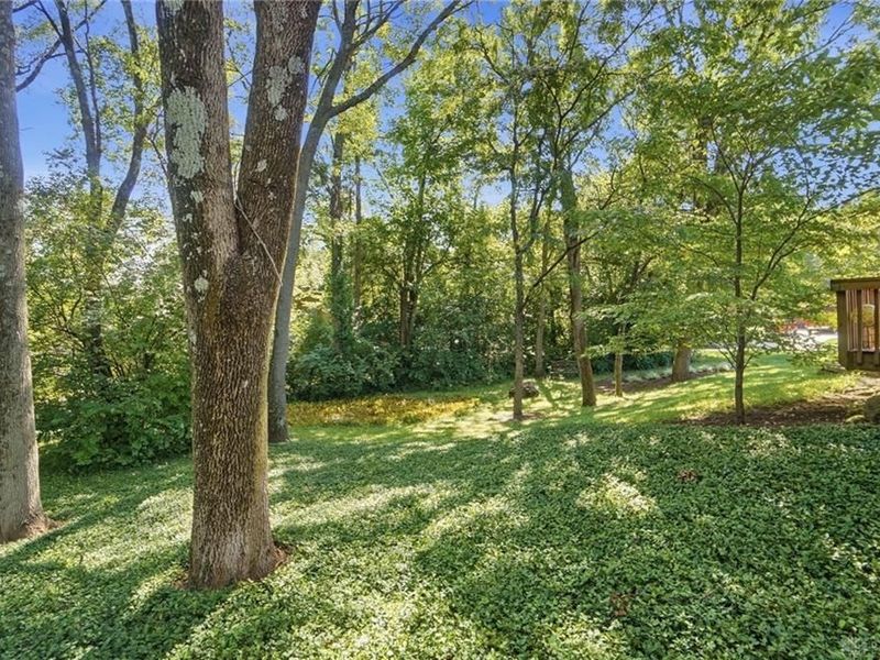 3888 Frostwood Drive, Beavercreek, OH 45430 Photo 76