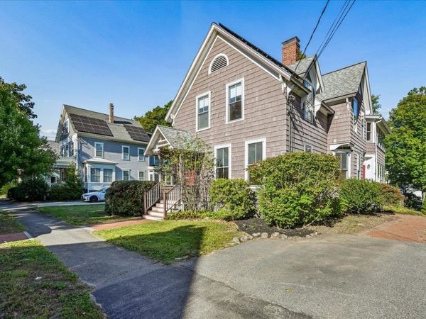 12 Holt Street, Concord, NH 03301