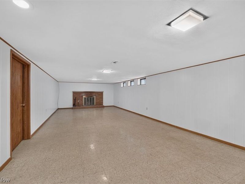 15847 Galemore Drive, Middleburg Heights, OH 44130 Photo 27