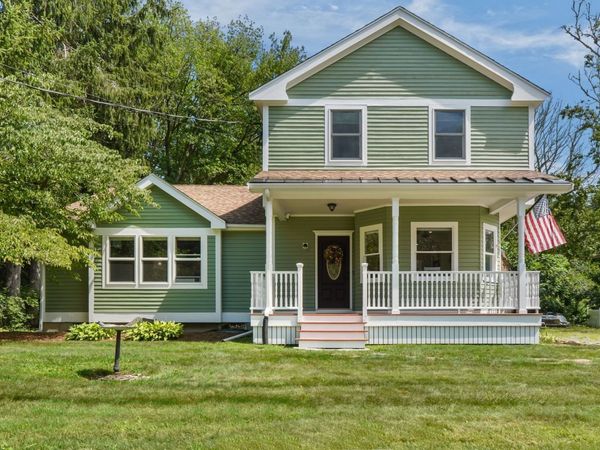 95 Lakeside, Lakeville, MA 02347