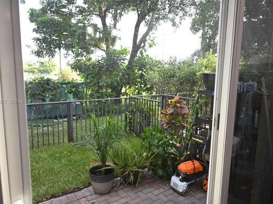 Property Image 44