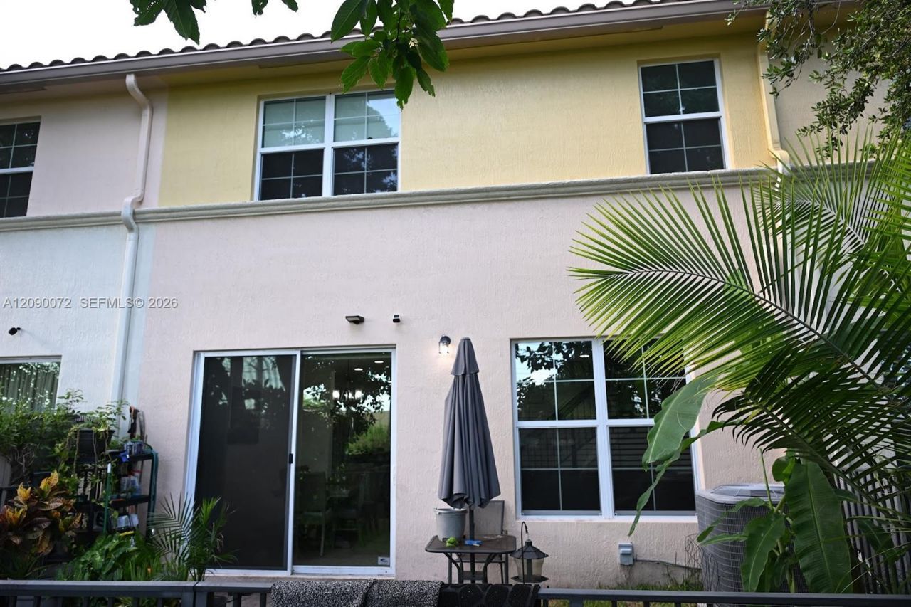 7722 SW 52nd Pl, Davie, FL 33328 Photo