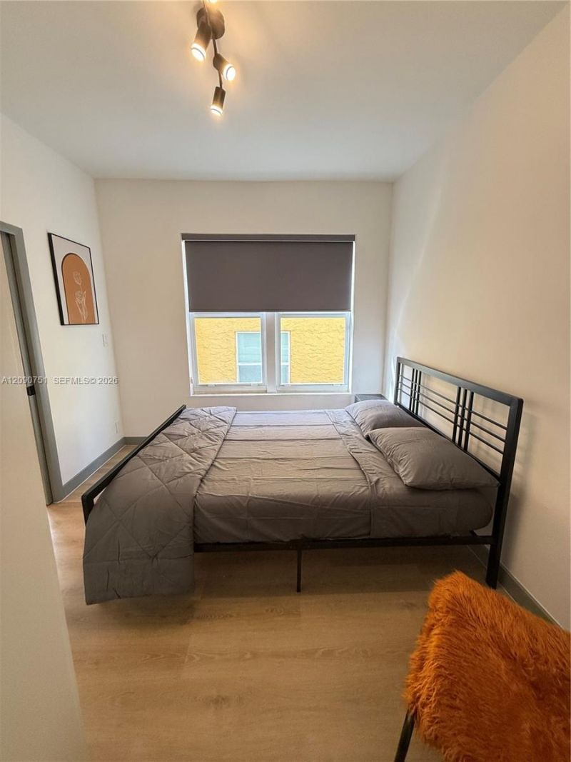 1320 Drexel Ave , Unit 302, Miami Beach, FL 33139 Photo