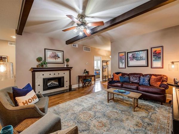 Grapevine, TX 76051