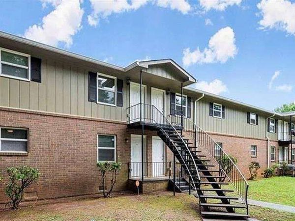 5859 LONE OAK Drive SW, Mableton, GA 30126